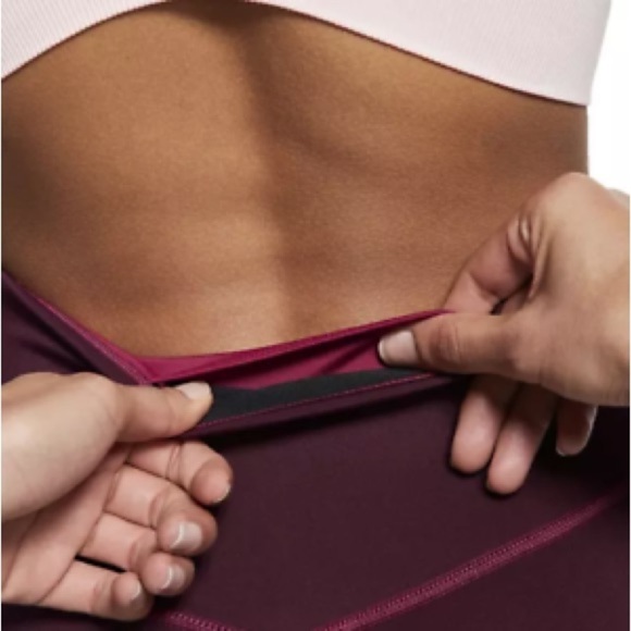 Nike Leggings Size Medium Pink Red Maroon Contour Dri-FIT 7/8 Length Mid-rise - Picture 8 of 10